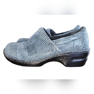 B.O.C Womens Born Concept Slip On Wedge Clogs C13036 Leather Blue Size 11